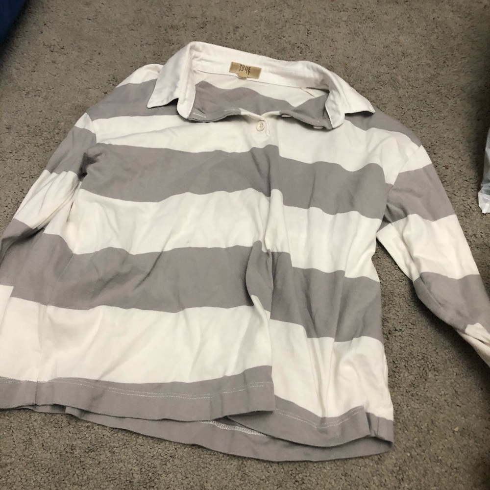 striped shirt